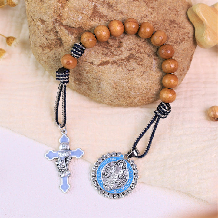 Jesus Hominum Salvator: Olive Wood One Decade Rosary - image 2