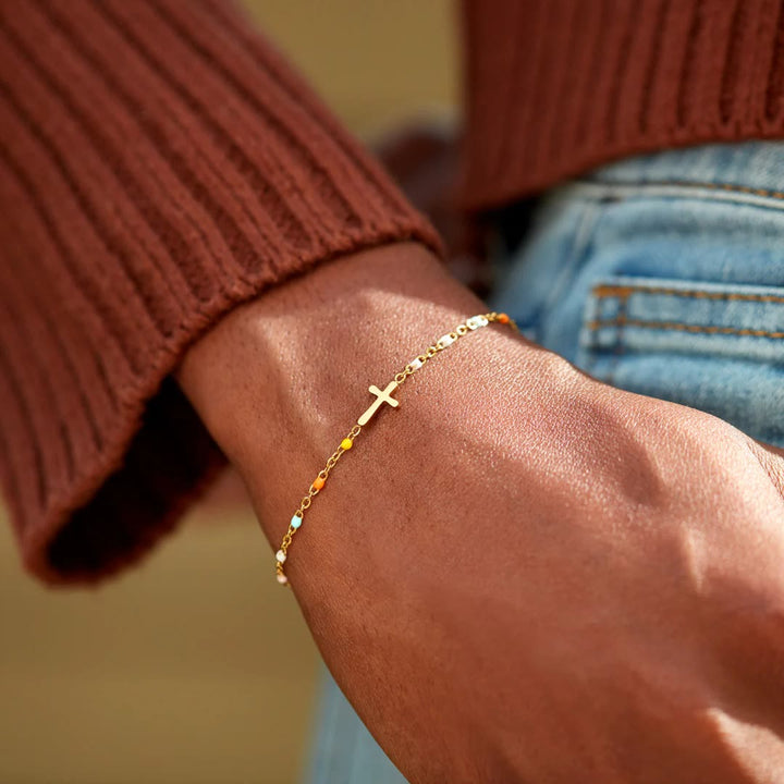 Christianartworkshop Delicate Minimalist Cross Bracelet