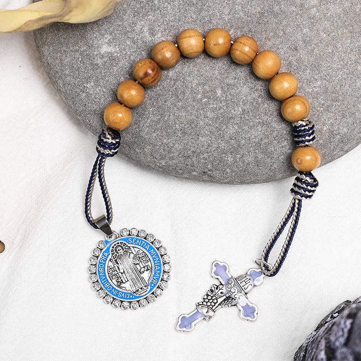 Jesus Hominum Salvator: Olive Wood One Decade Rosary - image 4
