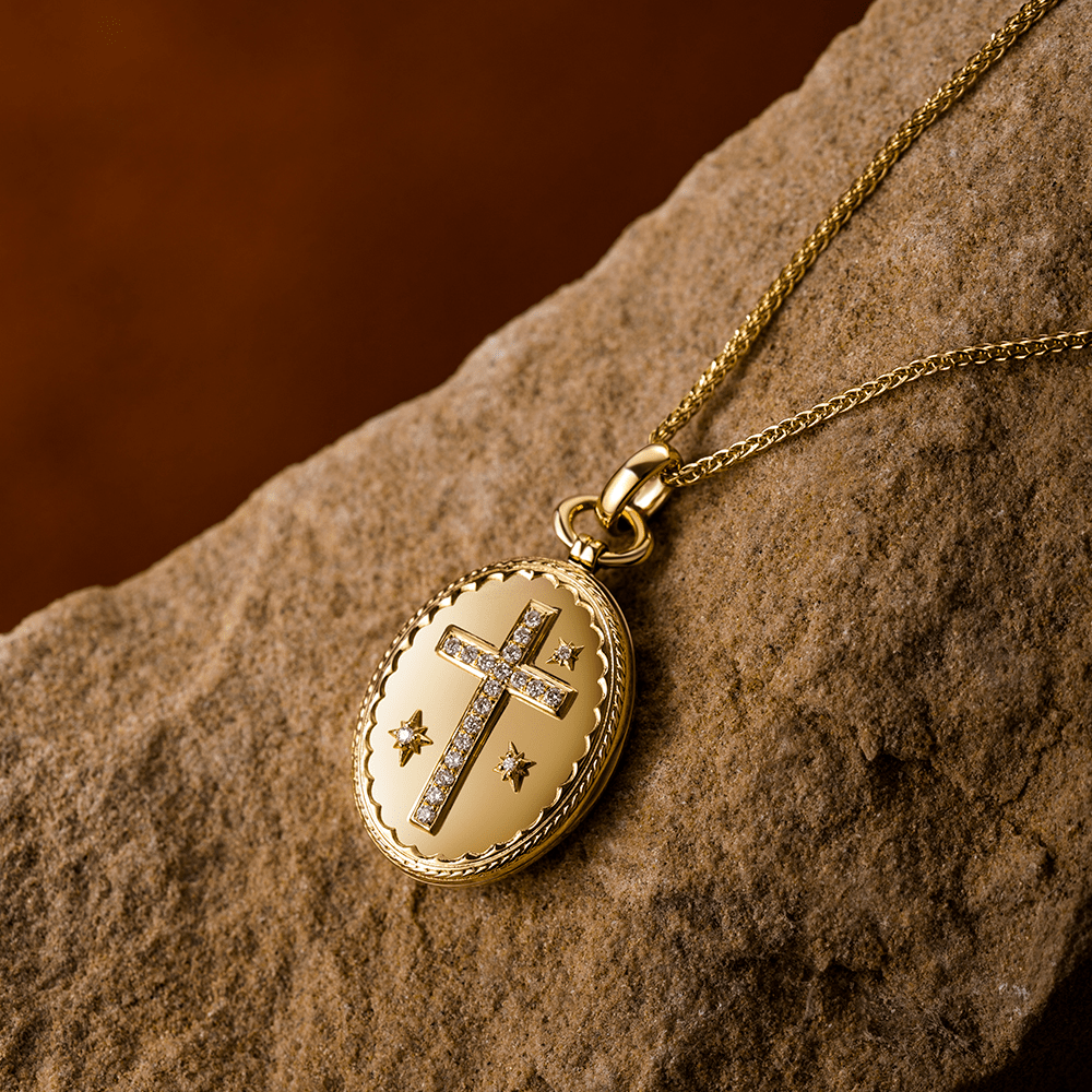 Christianartworkshop 18K Gold Diamond-set Modern Style Cross Treasure Box Pendant Necklace - 18K Gold - image 1
