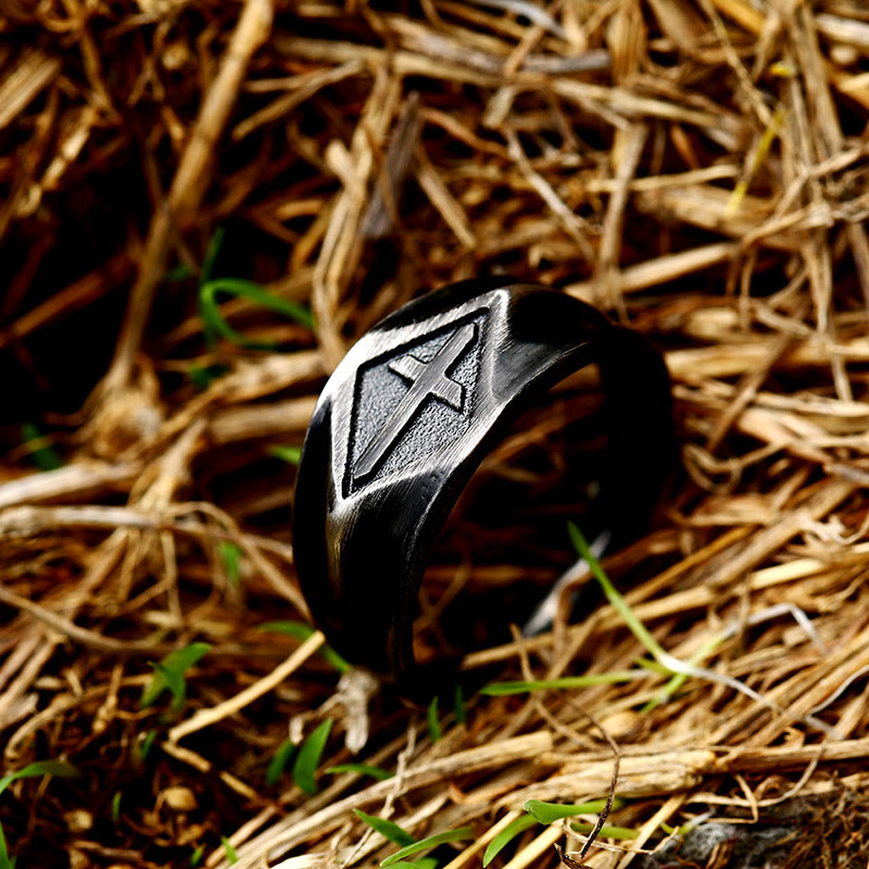 Christianartworkshop Retro Style Vintage Cross Titanium Steel Ring - US 13 - image 0
