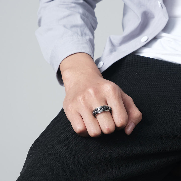 Christianartworkshop Modern Style Skull Cross Spinner Titanium Steel Ring - image 3