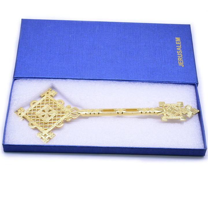 Christianartworkshop Classic Style Intricate Geometric Pattern Blessing Hand Cross - image 3