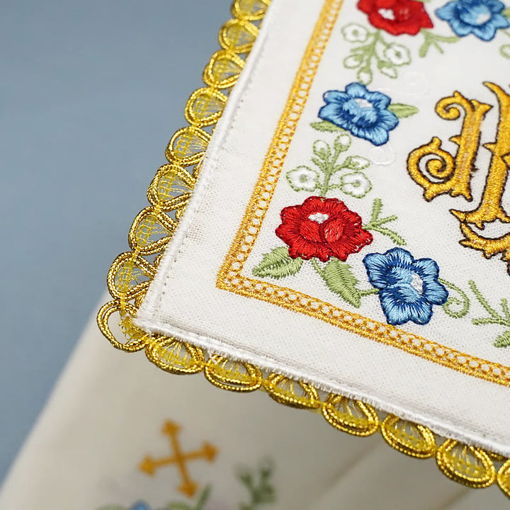 Christianartworkshop Classic Style Sacred IHS Floral Devotion Altar Linen Set - image 10