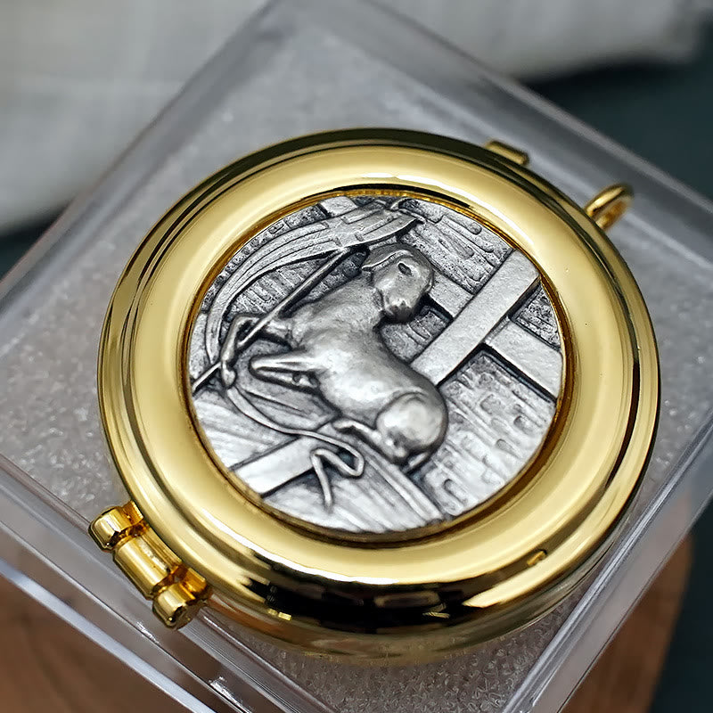 Christianartworkshop Gold-Plated Pyx with Lamb Statue–Sacred Vessel for the Holy Eucharist - image 3