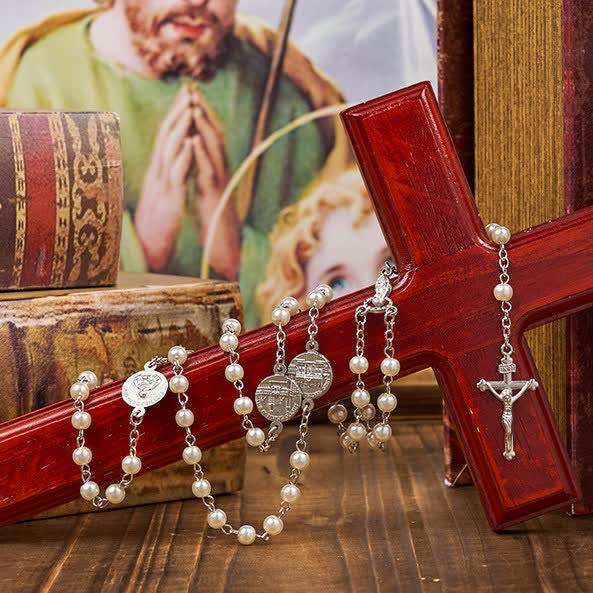 Christianartworkshop Crucifix & Our Lady of 8mm Pearl Prayer Beads Rosary (3 Colors) - image 4