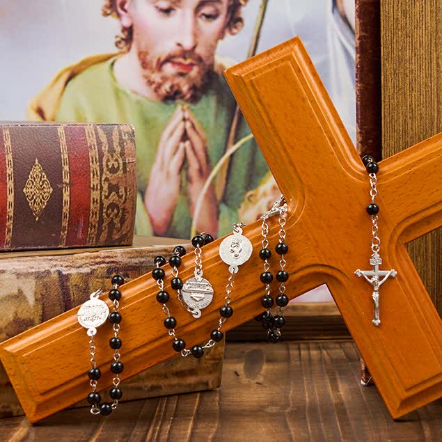 Christianartworkshop Crucifix & Our Lady of 8mm Pearl Prayer Beads Rosary (3 Colors) - image 6