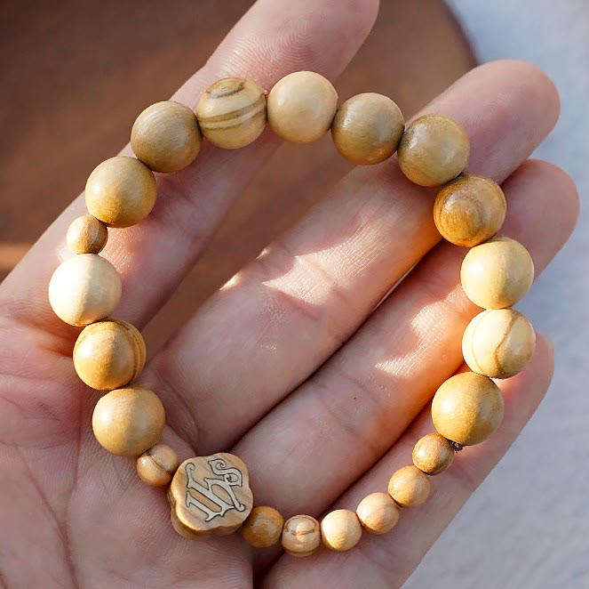 Christianartworkshop Olive Wood Bracelet Rose Rosary Portable Elastic Bracelet - image 4