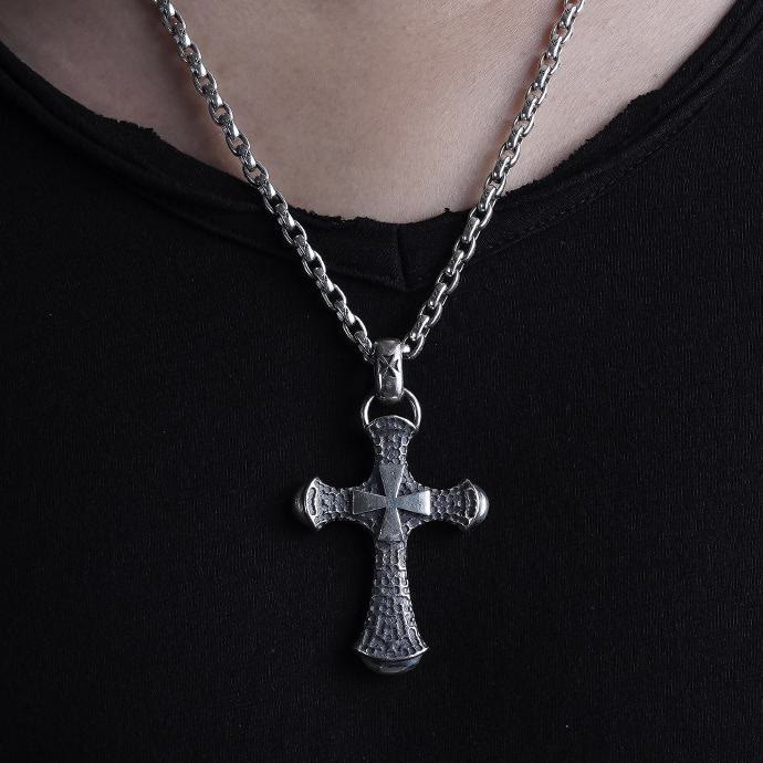 Christianartworkshop 925 Sterling Silver Classic & Vintage Crucifix Necklace: Blending Historical Aesthetics with Modern Craftsmanship - image 2