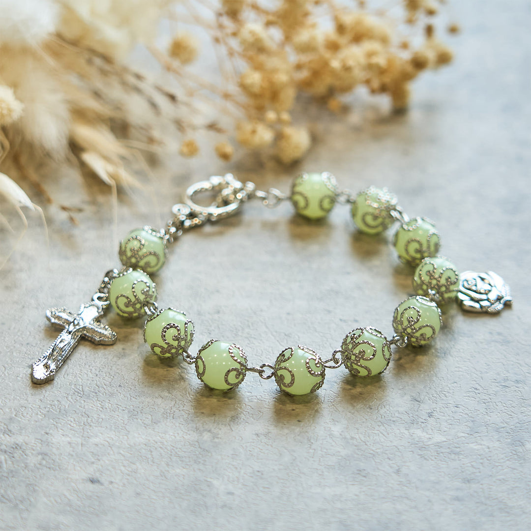 Christianartworkshop Green Beads Crucifix Rose Luminous Bracelet: Dreamy Light of Faith - Green - image 0