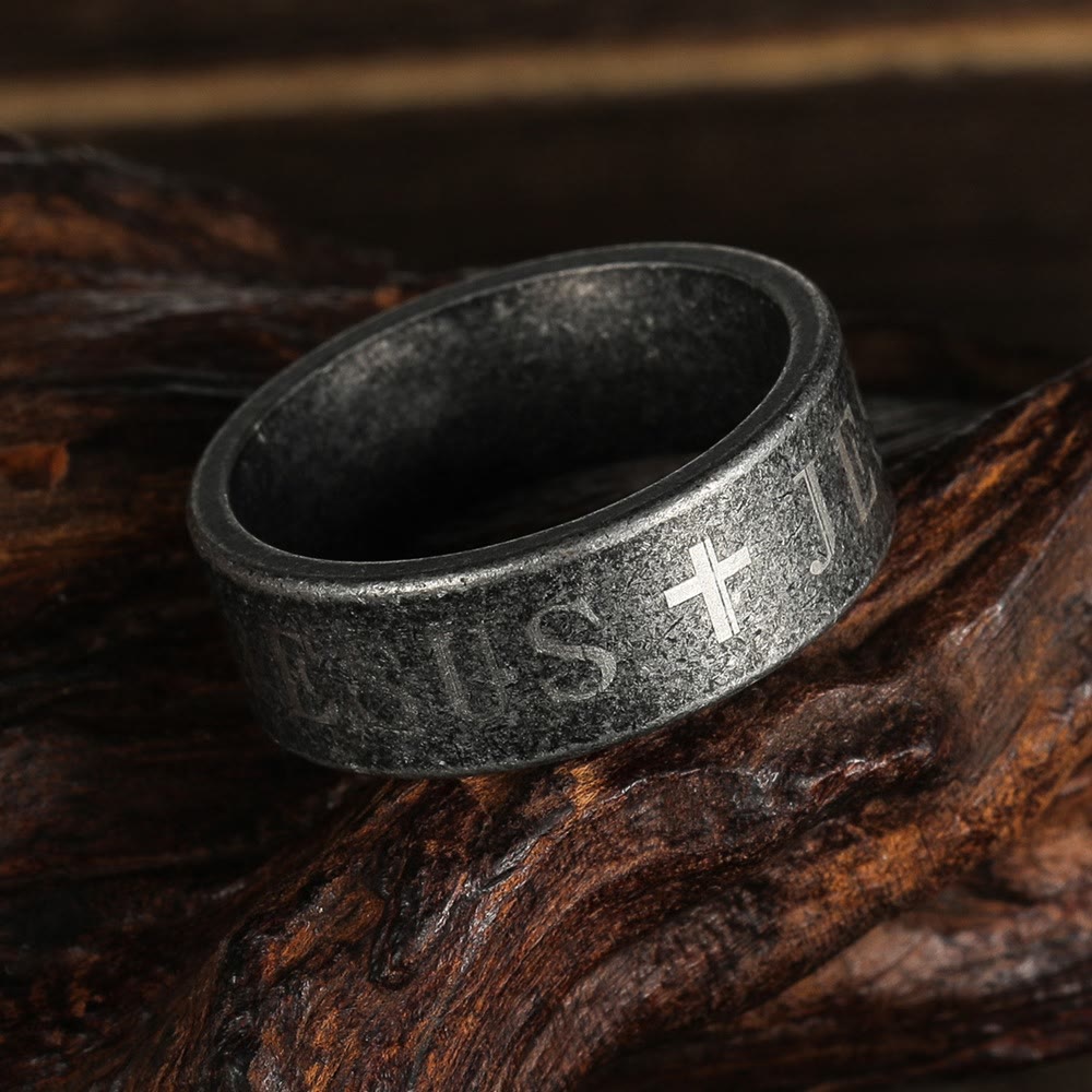 Christianartworkshop Minimalist Retro Silver Jesus & Cross Ring : Subtle Symbol of Faith - US13 - image 0
