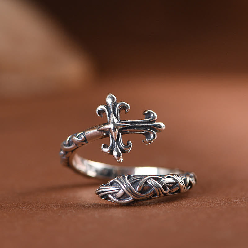 Christianartworkshop Retro 925 Silver Cross Ring with Delicate Vine Engravings: Pure Expression of Faith - 925 Sterling Silver - image 1