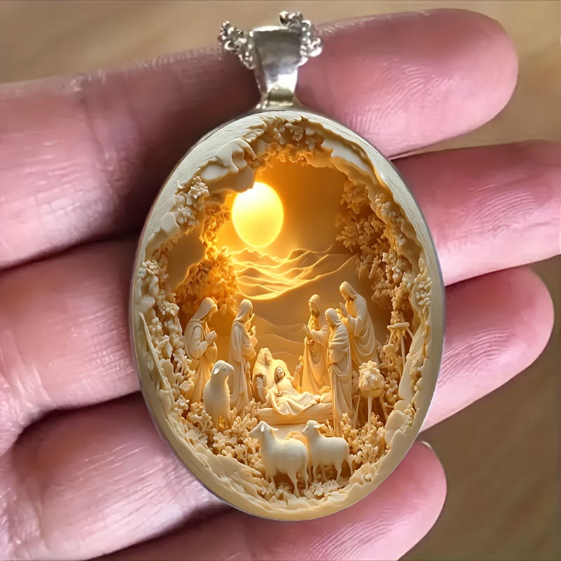 Christianartworkshop 2D Flat Image Glass Nativity Scene Pendant Necklace - image 1