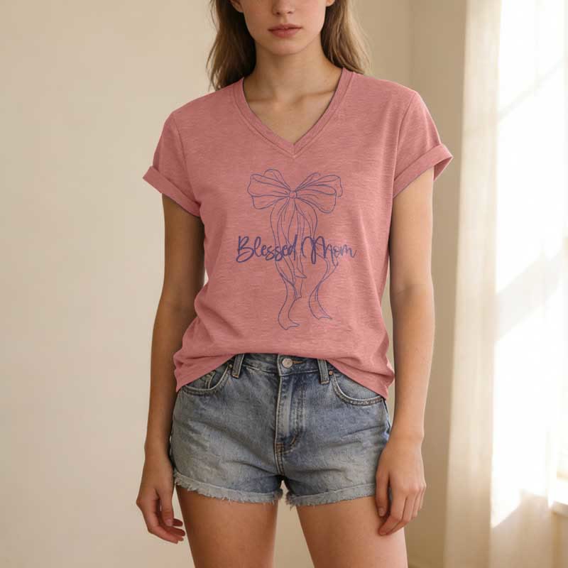 Christianartworkshop Blessed Mom Bow Graphic Casual V-neck T-shirt - image 13