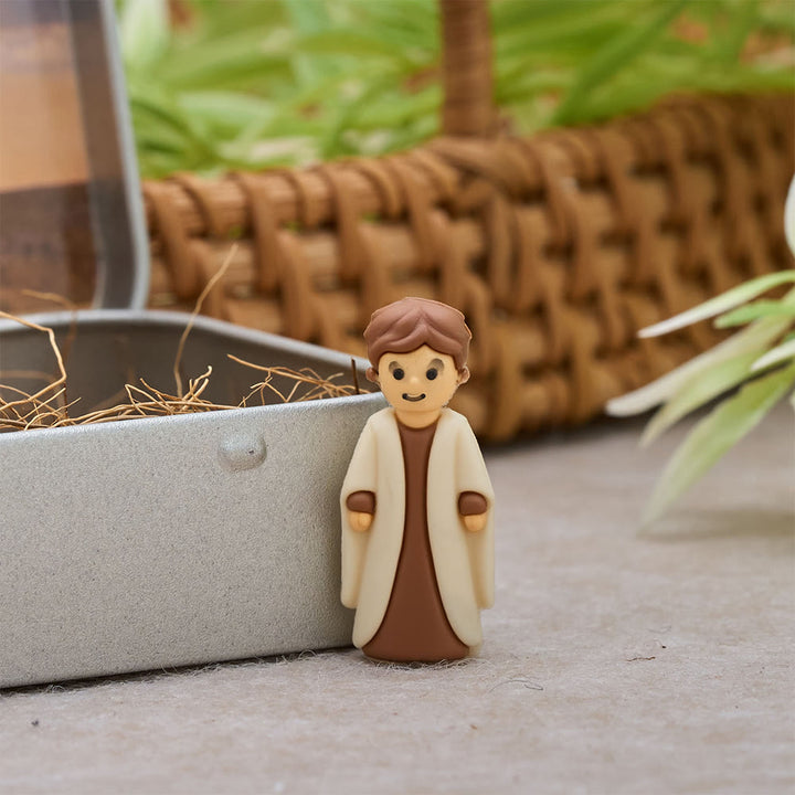 Christianartworkshop Nativity Scene Miniature Figurine Set with Portable Tin Box: A Symbol of the Christmas Story - image 5