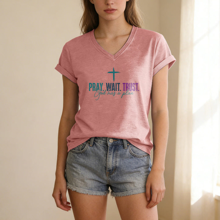 Christianartworkshop Pray Wait Trust God Has A Plan Cross Print Casual V-neck T-shirt - image 11