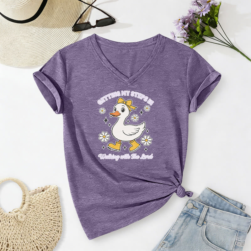 Christianartworkshop Getting My Steps In Walking With The Lord Cartoon Duck Daisy Casual V-neck T-shirt - Purple - 2XL - image 0