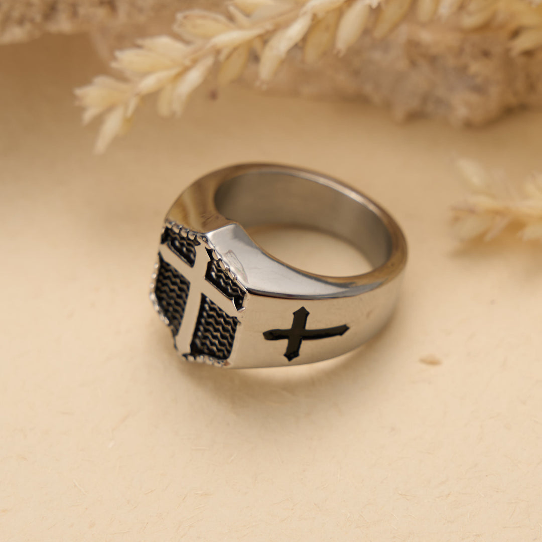 Christianartworkshop Shield Cross Embossed Signet Ring: Timeless Emblem of Unshakable Sacred Faith - image 4