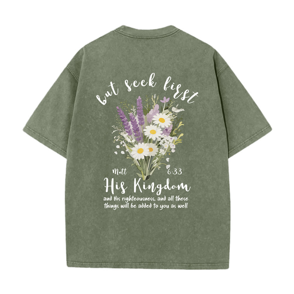 Christianartworkshop Tiny Lavender Daisy Bouquet Large Back Floral Arrangement Inspirational Verse Washed T-Shirt - image 23
