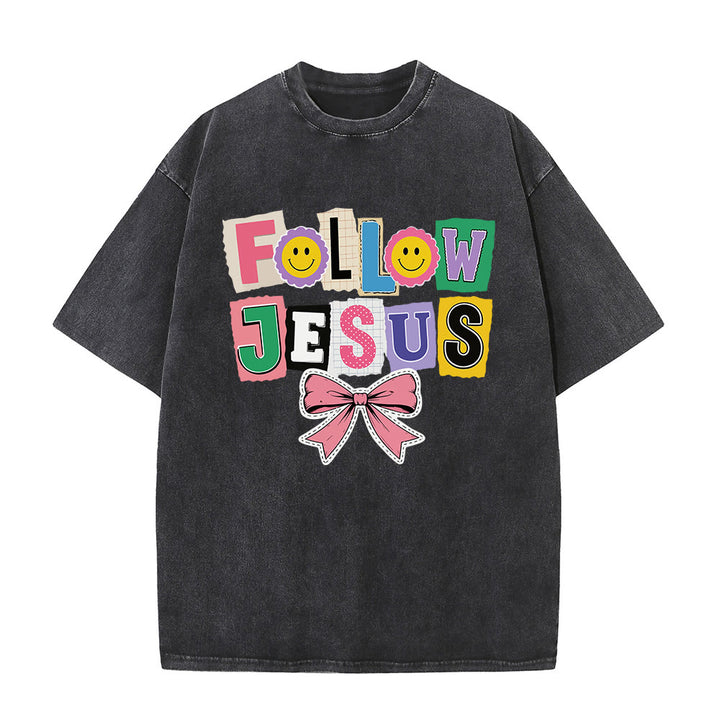 Christianartworkshop Scrapbook Letter Follow Jesus Smiley Embellishment Bow Ornament Washed T‑Shirt - Black - 5XL - image 1